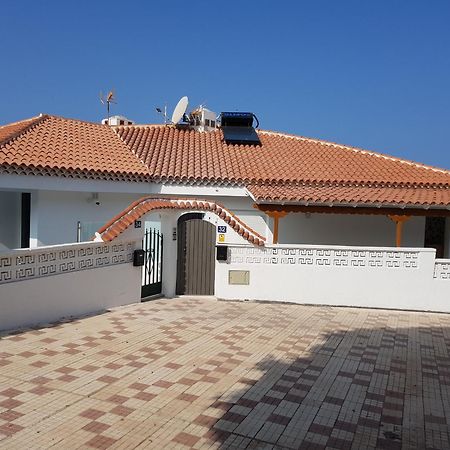 Coastal Hideaway Villa Puerto de Santiago  Luaran gambar