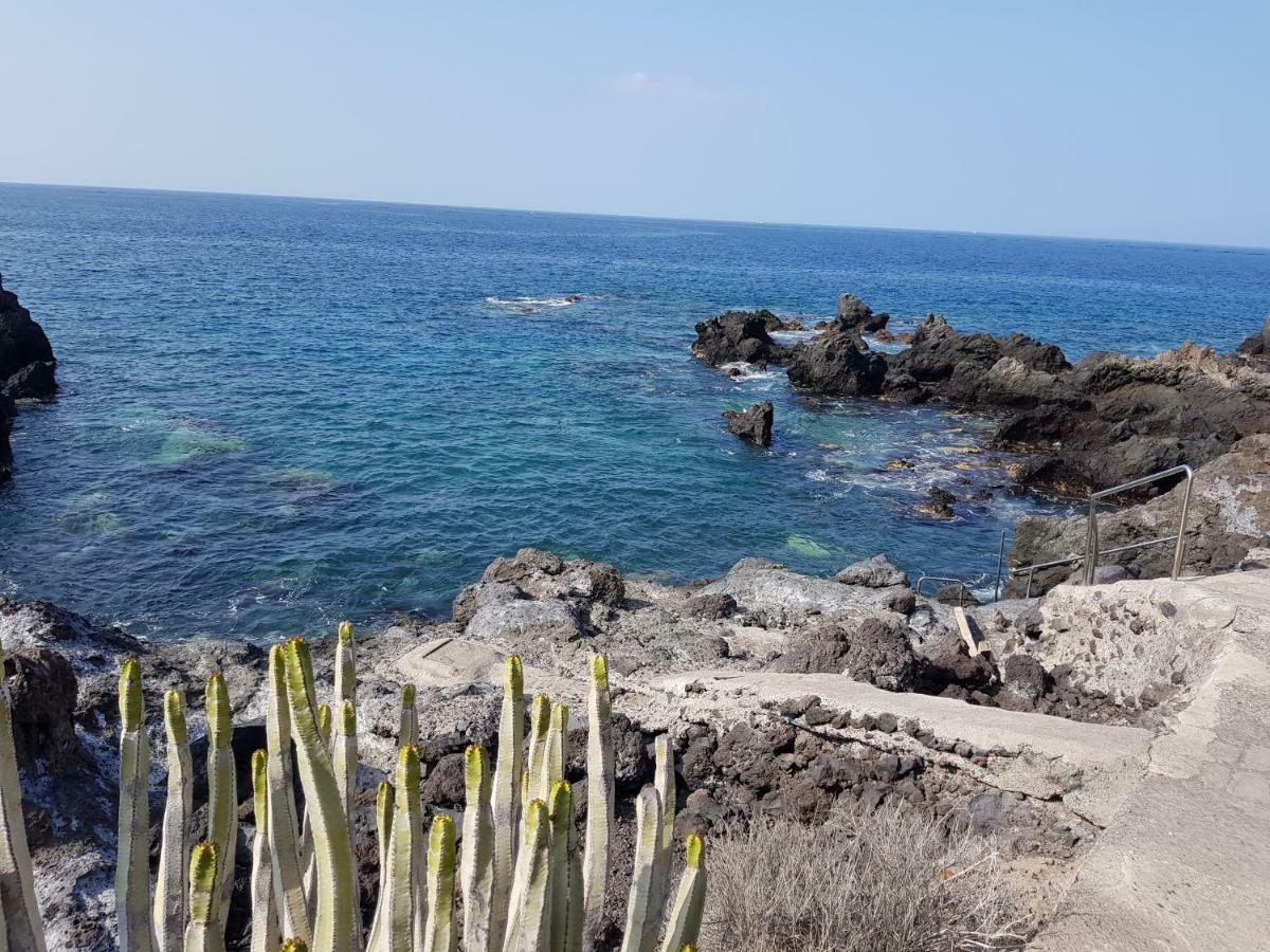 Coastal Hideaway Villa Puerto de Santiago  Luaran gambar